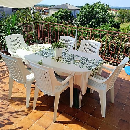 Apartments Villa Laura Πούλα Εξωτερικό φωτογραφία